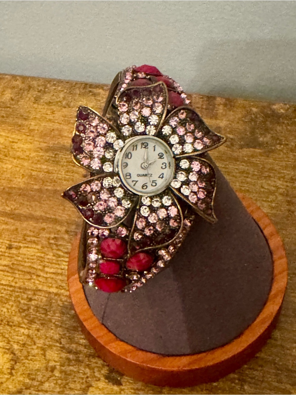 Vintage Floral Rhinestone Cuff Watch Pink Purple Statement Bracelet‎ Not Working
